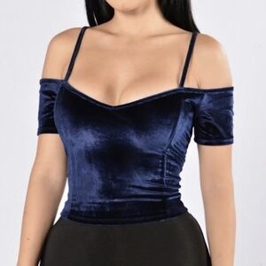 Bear Dance Navy Velvet Off-Shoulder Crop Top Medium